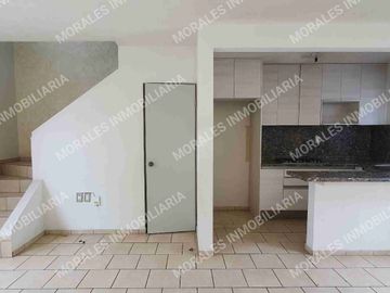 Casa en Venta - Privada Cumbres de la Pradera
