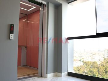 Oficina De Estreno En Alquiler | Piso 10 | Limitambo Tower