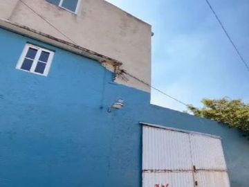 EXCELENTE BODEGA EN IZTAPALAPA CDMX SE PUEDE MOSTRAR ENTREGA INMEDIATA
