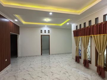 Rumah Luas 138 dijual dengan harga miring di Rawalumbu Bekasi