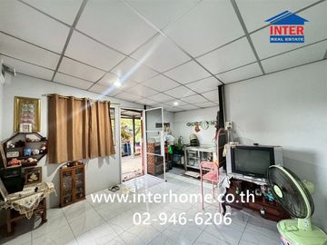 Land + 1-story house with garden, 400 sq.wa. (approx. 1600 sq.m.), near PTT gas station, Nong Pherangai, Nonthaburi, on Sai Noi-Wat Ton Chuek Road, al