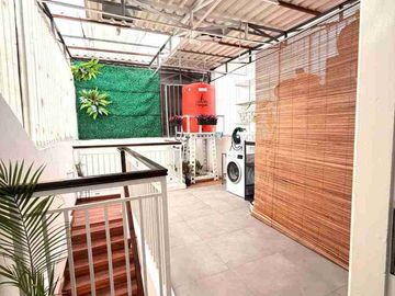Rumah Estetik Cakep Taman Palem Lestari