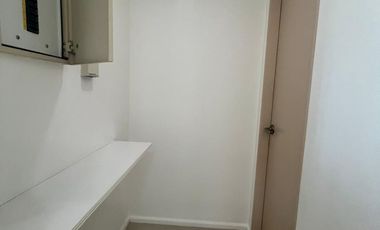 Arya Residences T1 | 3BR Luxury Condo | 37th Floor |178sqm | 2 Parking | ₱250K (Negotiable)