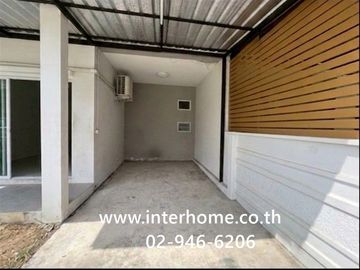 Two-story townhome, 17.8 sq.wah, J-Town Exclusive Rangsit-Khlong 1, Soi Rangsit-Nakhon Nayok 34/1, Rangsit-Nakhon Nayok Road, Thanyaburi, Pathum Thani