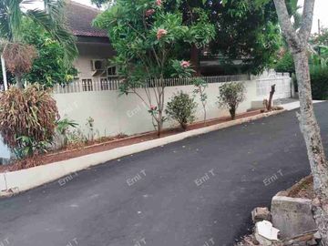Rumah Hook di Mega Cinere Depok Jawa Barat