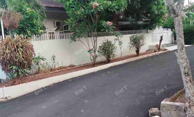 Rumah Hook di Mega Cinere Depok Jawa Barat