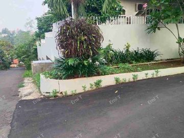 Rumah Hook di Mega Cinere Depok Jawa Barat