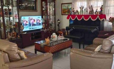 Rumah Hook di Mega Cinere Depok Jawa Barat