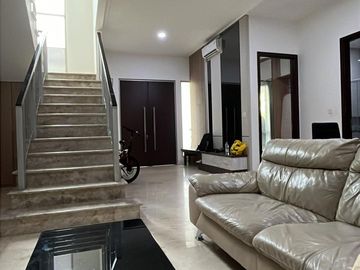 Disewakan Rumah di Golf Island Concerto PIK