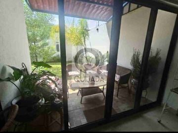 Casa en venta en Tequisquiapan , Una planta, 3 recámaras, jardín,  y a solo 5 minutos del centro en auto.