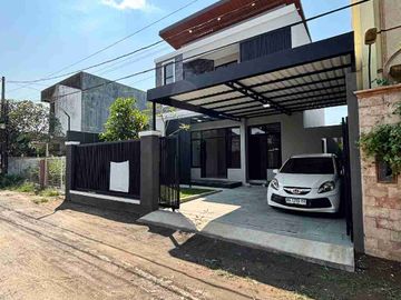 RUMAH MEWAH 2 LANTAI MODERN DI NGESTIHARJO KASIHAN BANTUL DEKAT ALUN-ALUN SELATAN