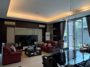 Dijual Rumah Tropical Villa Cluster Sapphire Gading Serpong, Tangerang
