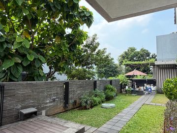 Dijual Rumah Tropical Villa Cluster Sapphire Gading Serpong, Tangerang