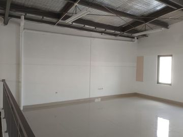 Disewakan Gudang Taman Tekno Bsd City , Tangerang Selatan