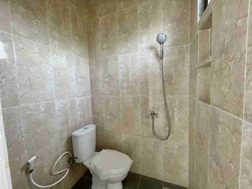 Promo Merdeka Rumah 2 Lantai Harga 1 Lantai di Pocis, Bakti Jaya, Tangsel