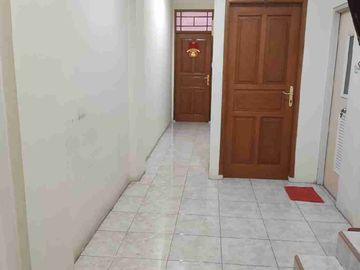 Dijual murah rumah Palem Lestari Jakarta Barat