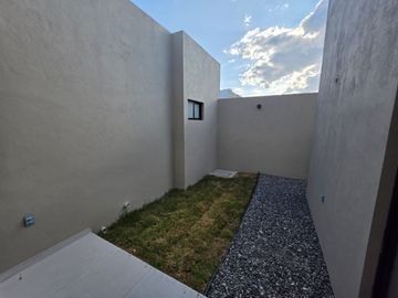 SE VENDE CASA DE UN PISO, ZONA DE EL MIRADOR, QUERÉTARO