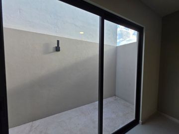 SE VENDE CASA DE UN PISO, ZONA DE EL MIRADOR, QUERÉTARO