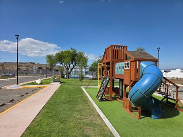 SE VENDE CASA DE UN PISO, ZONA DE EL MIRADOR, QUERÉTARO