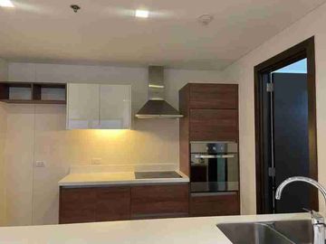 Garden towers 2br for rent in Makati City Glorietta