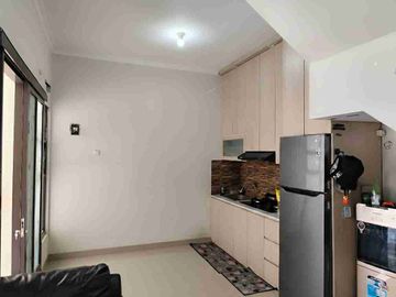 Rumah 2 lantai di Cluster Cisaranten, Arcamanik
