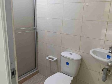 Arriendo local barrio aurora