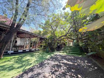 Rumah Nyaman Luas Plus 4 Bangunan di Kartasura