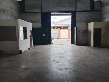 SEwa Tahunan Gudang Siap Pakai di Kalijudan Kenjeran Surabaya Hanya 110Jt/th