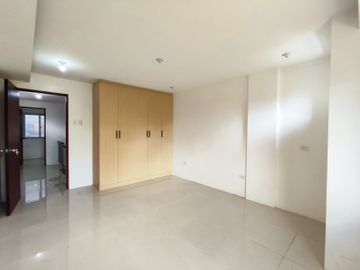 Fortune Marikina For Sale 3 Storey Townhouse 4 Bedrooms inside Subdivision RG