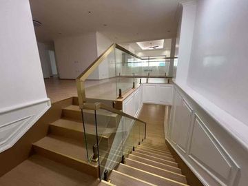 For Sale Spacious 4 Bedroom home in Salcedo