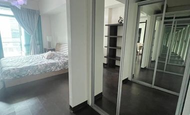 Modern 2 Bedroom Unit for Lease in 8 Forbestown Road, BGC, Taguig City