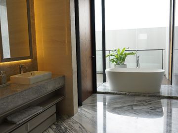 Garden residence At Emeralda Golf Cimanggis