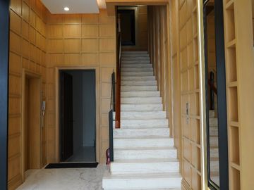 Garden residence At Emeralda Golf Cimanggis