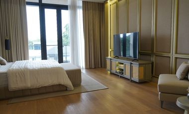 Garden residence At Emeralda Golf Cimanggis