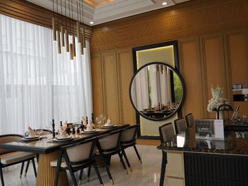 Garden residence At Emeralda Golf Cimanggis