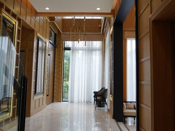 Garden residence At Emeralda Golf Cimanggis