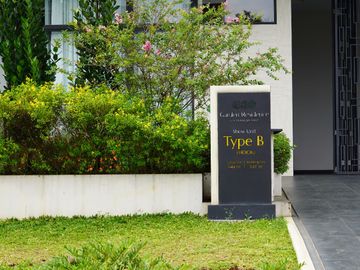 Garden residence At Emeralda Golf Cimanggis