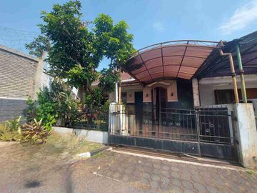 rumah 1.5lantai lokasi strategis di tanjung sari asri antapani bandung