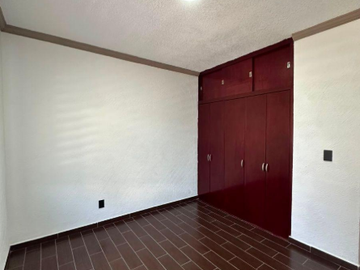 CASA EN VENTA EN PRIVADA MONTELIMAR, CUAUTITLAN IZCALLI, EATDO DE MEXICO.