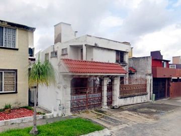 Excelente casa en Ciudad Madero, Tamaulipas.