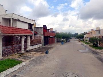Excelente casa en Ciudad Madero, Tamaulipas.