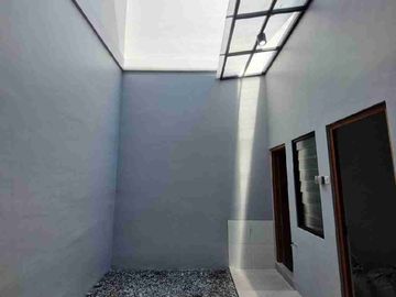 DIJUAL,RUMAH BARU,MODERN MINIMALIS, AREA KLAMPIS
