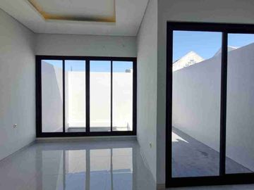 DIJUAL,RUMAH BARU,MODERN MINIMALIS, AREA KLAMPIS