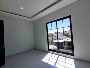 DIJUAL,RUMAH BARU,MODERN MINIMALIS, AREA KLAMPIS