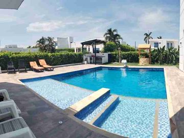 VENDO O PERMUTO POR MUCHO MENOS VALOR HERMOSA CASA CAMPESTRE EN CONDOMINIO DE 6 HABITACIONES