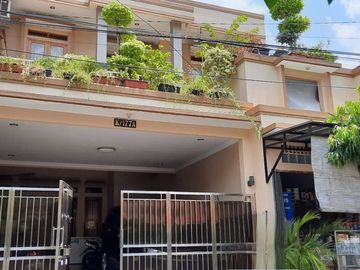 Dijual Rumah di Galur Sari III Utan kayu Selatan