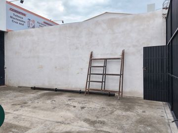 SE RENTA LOCAL COMERCIAL EN PLAZA CHAVARRÍA
