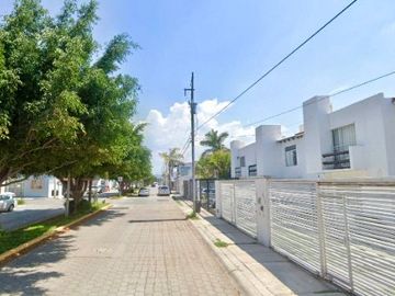 CASA EN VENTA EN BLVD. DOLORES DEL RÍO, LA JOYA, SANTIAGO DE QUERETARO, QRO.