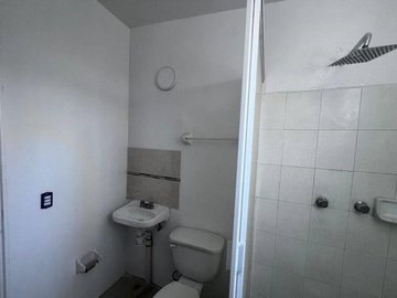 CASA EN VENTA EN CONDOMINIO JUVENTINO ROSAS, PROL. BERNARDO QUINTANA 3600, LA LOMA, SANTIAGO DE QUERÉTARO, QRO.