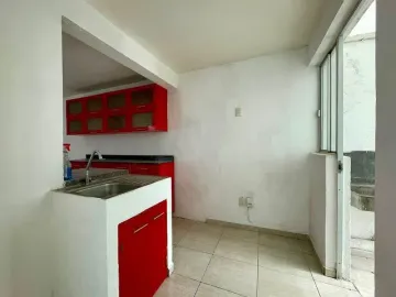 CASA EN VENTA EN JARDINES DE VILLAS DE SANTIAGO, QUERETARO.